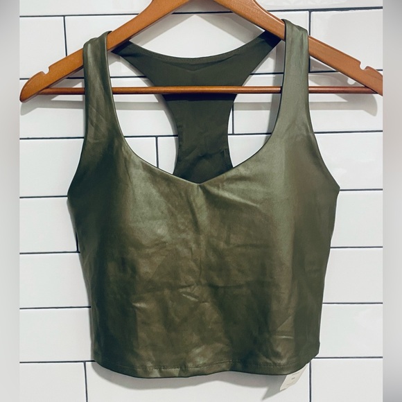 New Fabletics Shine Amywhere Built in Bra Tank Top dark moss S - Picture 5 of 8